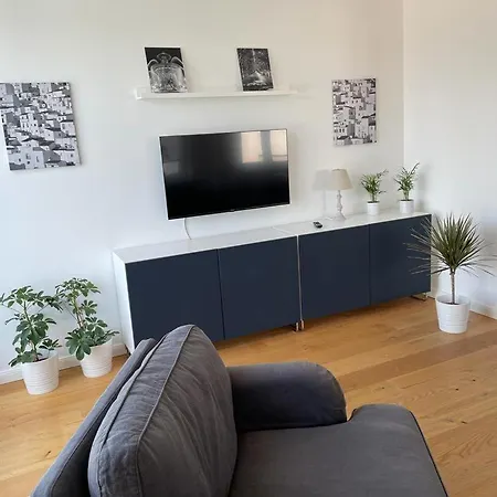 Exklusives Naehe Und Olpe Fuer 6 Personen Mit Dachterasse Apartman